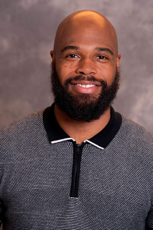headshot for nafis ricks