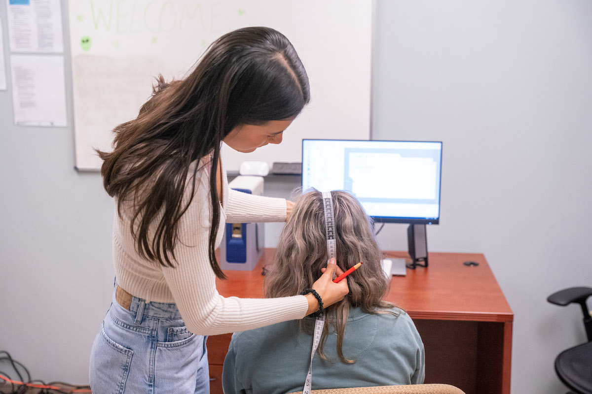 students in psych lab