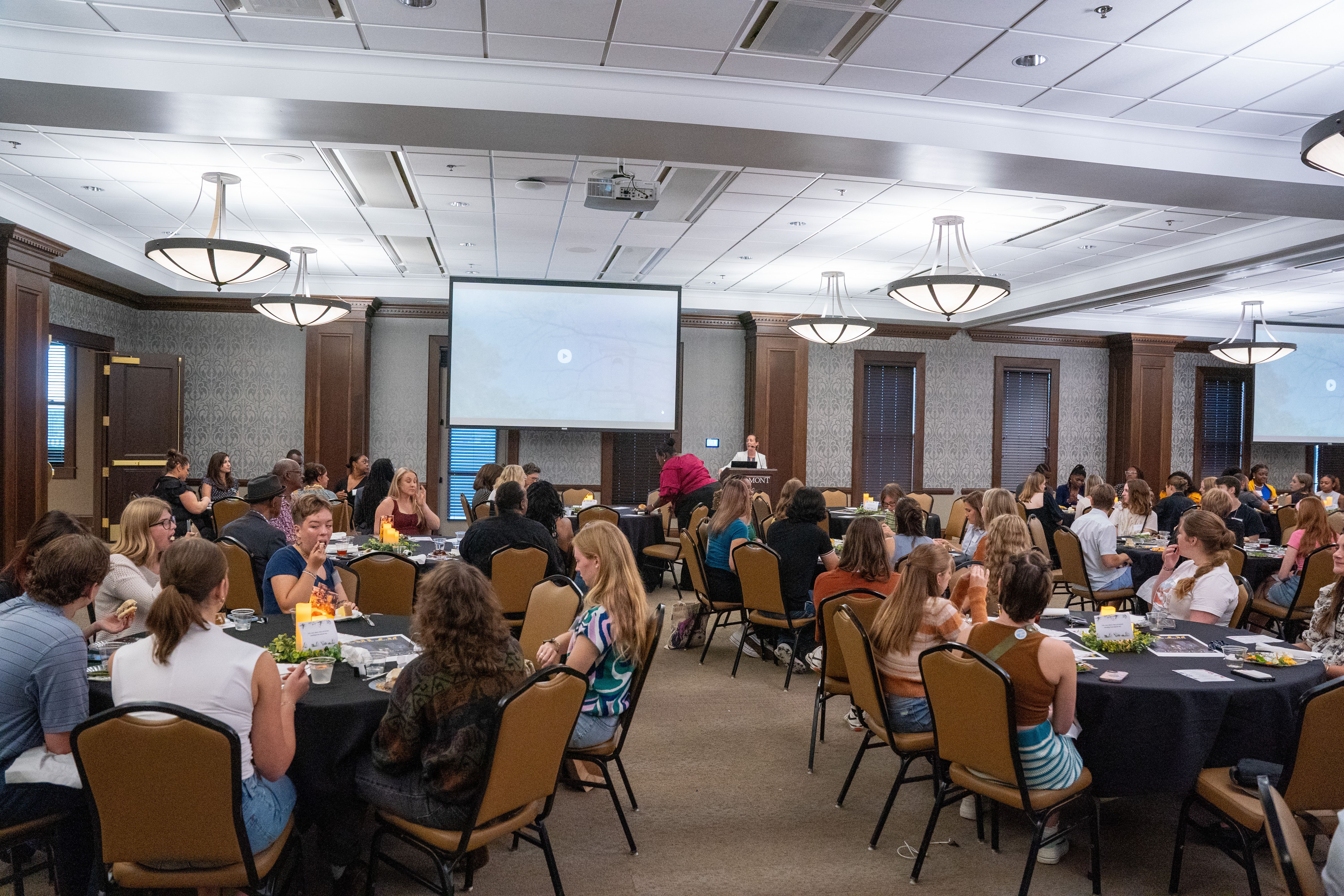 attendees at the dinner