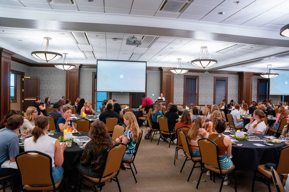 attendees at the dinner
