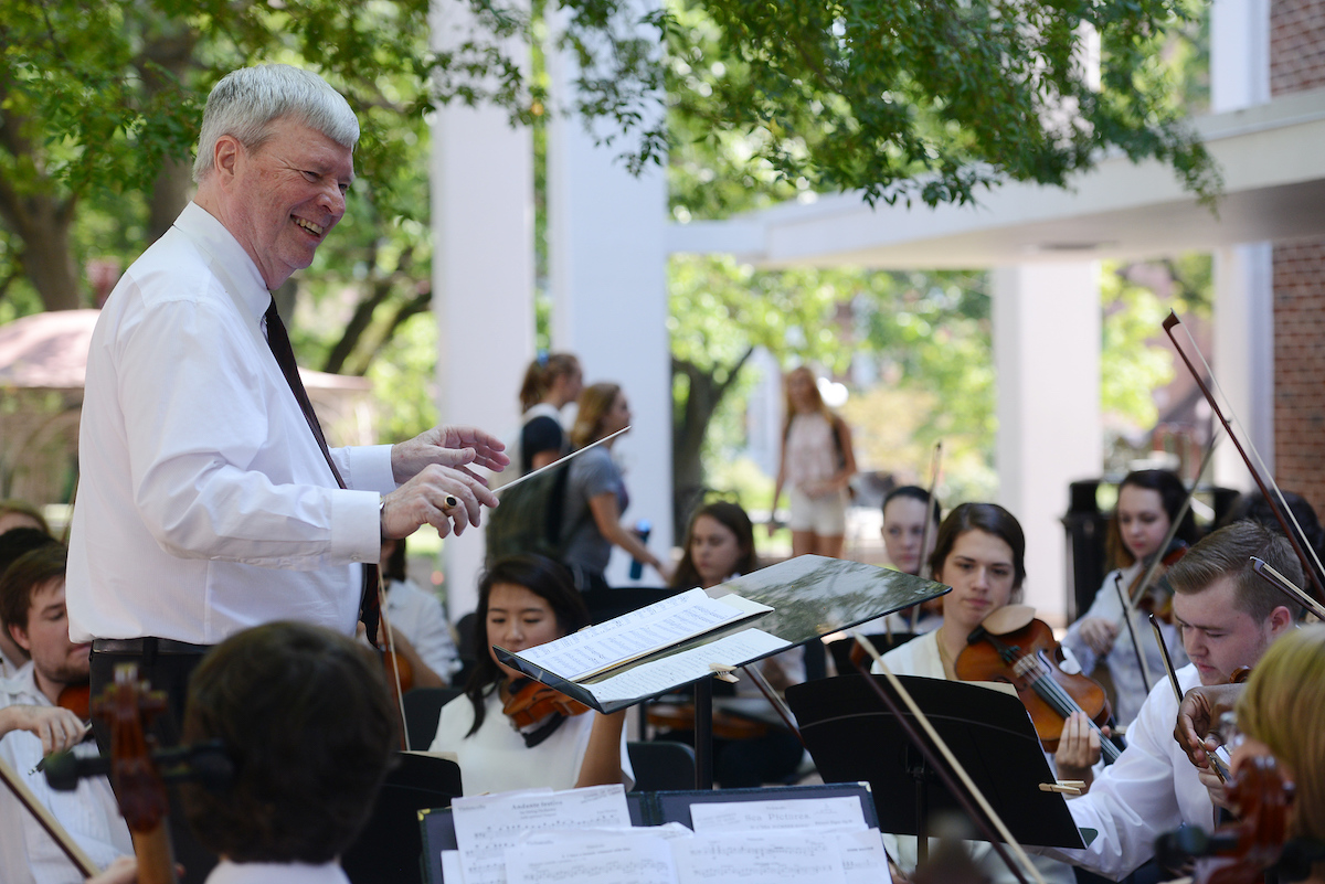 Gregg Conducts Outside