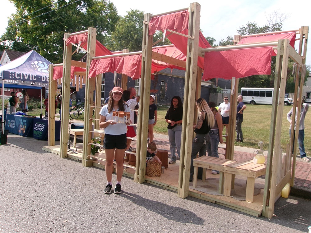 parklet comes to life in Germantown