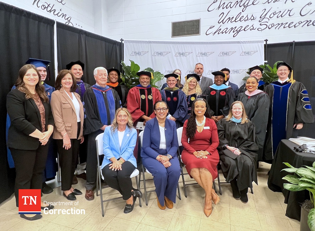 Belmont faculty, administrators and TN Depart. of Correction leaders celebrate Turney Center’s first graduating class.