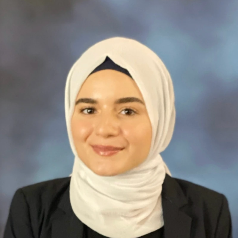 Deya Rassul, a student researcher with Healthy Community Insights