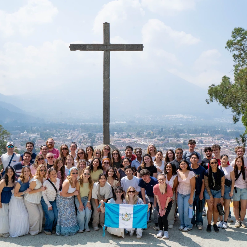 Medical mission students in Guatemala