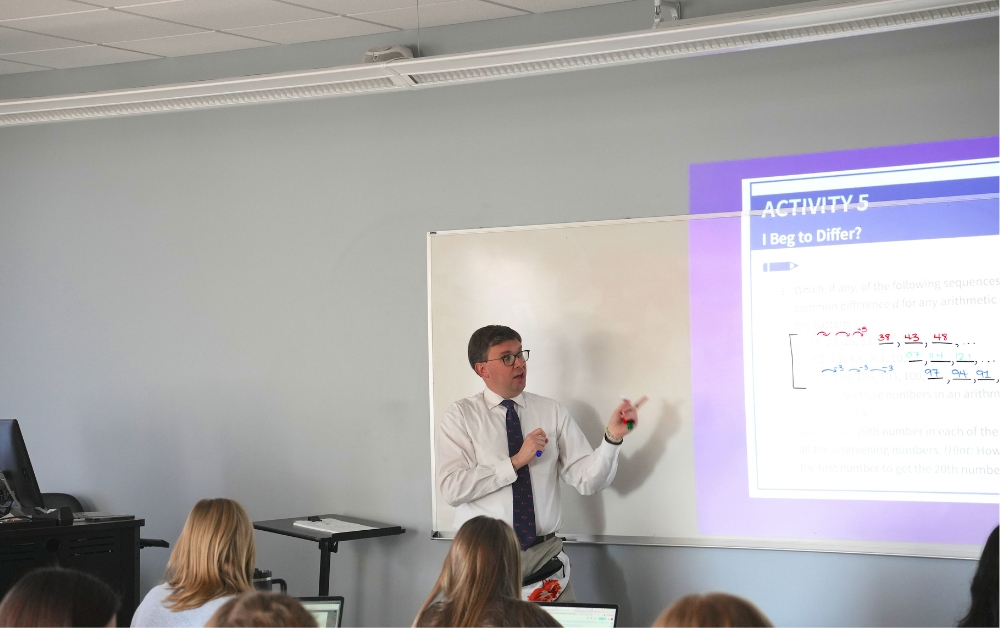 Ryan Fox instructing class